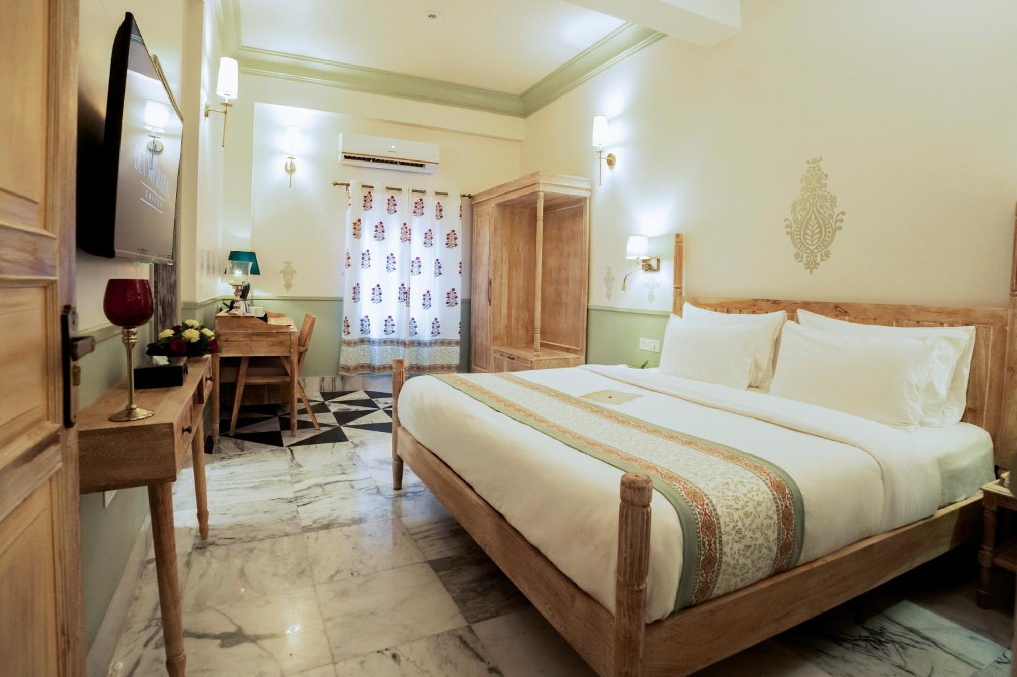 Dev Mahal - A Boutique Heritage Hotel Jaipur Buitenkant foto