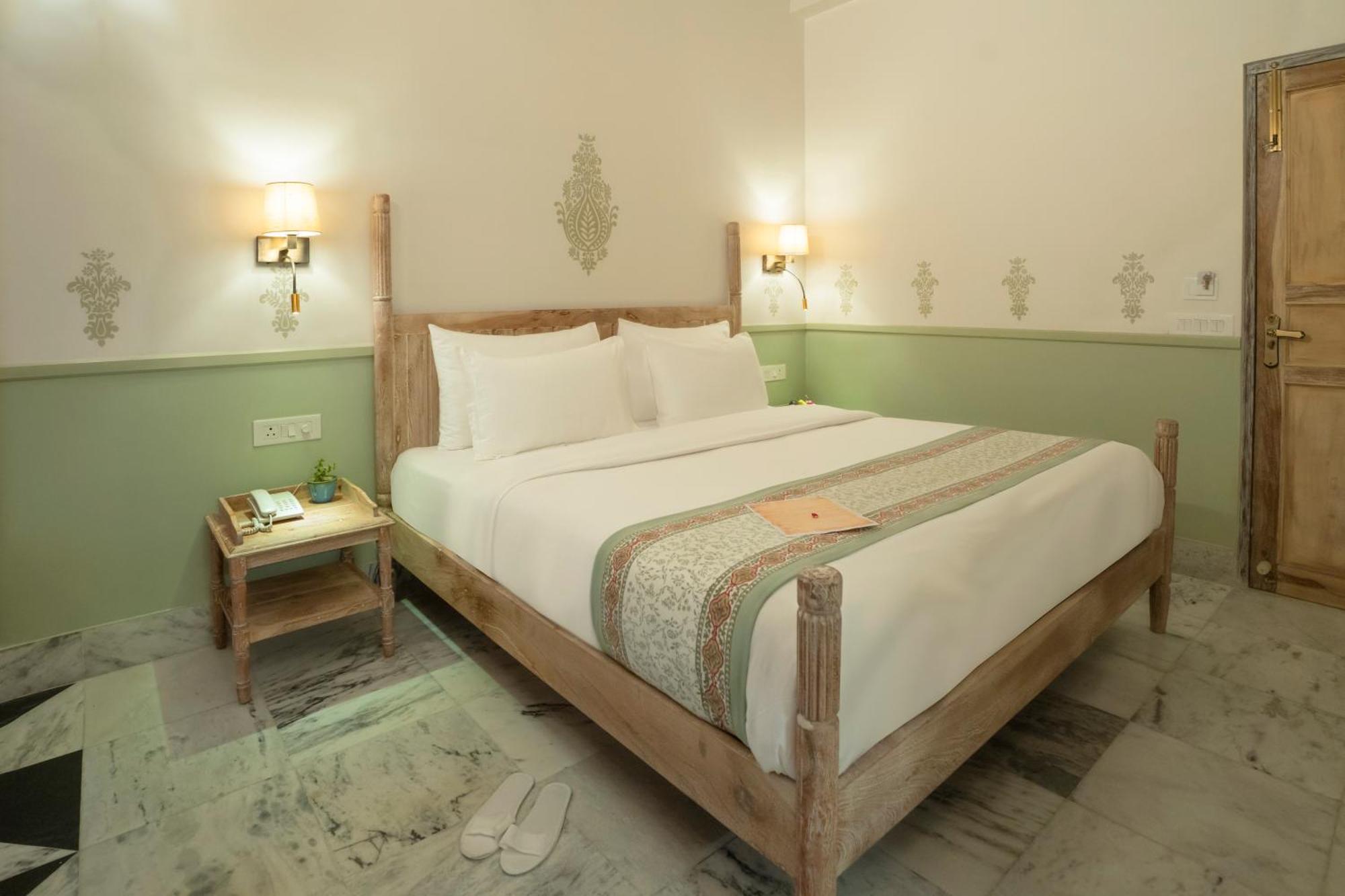 Dev Mahal - A Boutique Heritage Hotel Jaipur Buitenkant foto