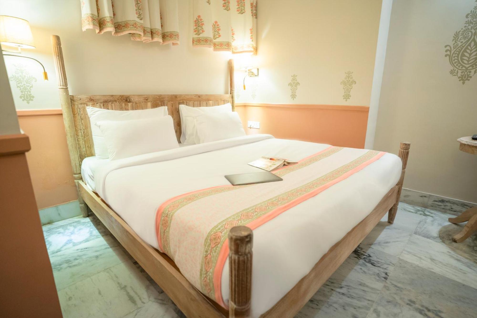 Dev Mahal - A Boutique Heritage Hotel Jaipur Buitenkant foto