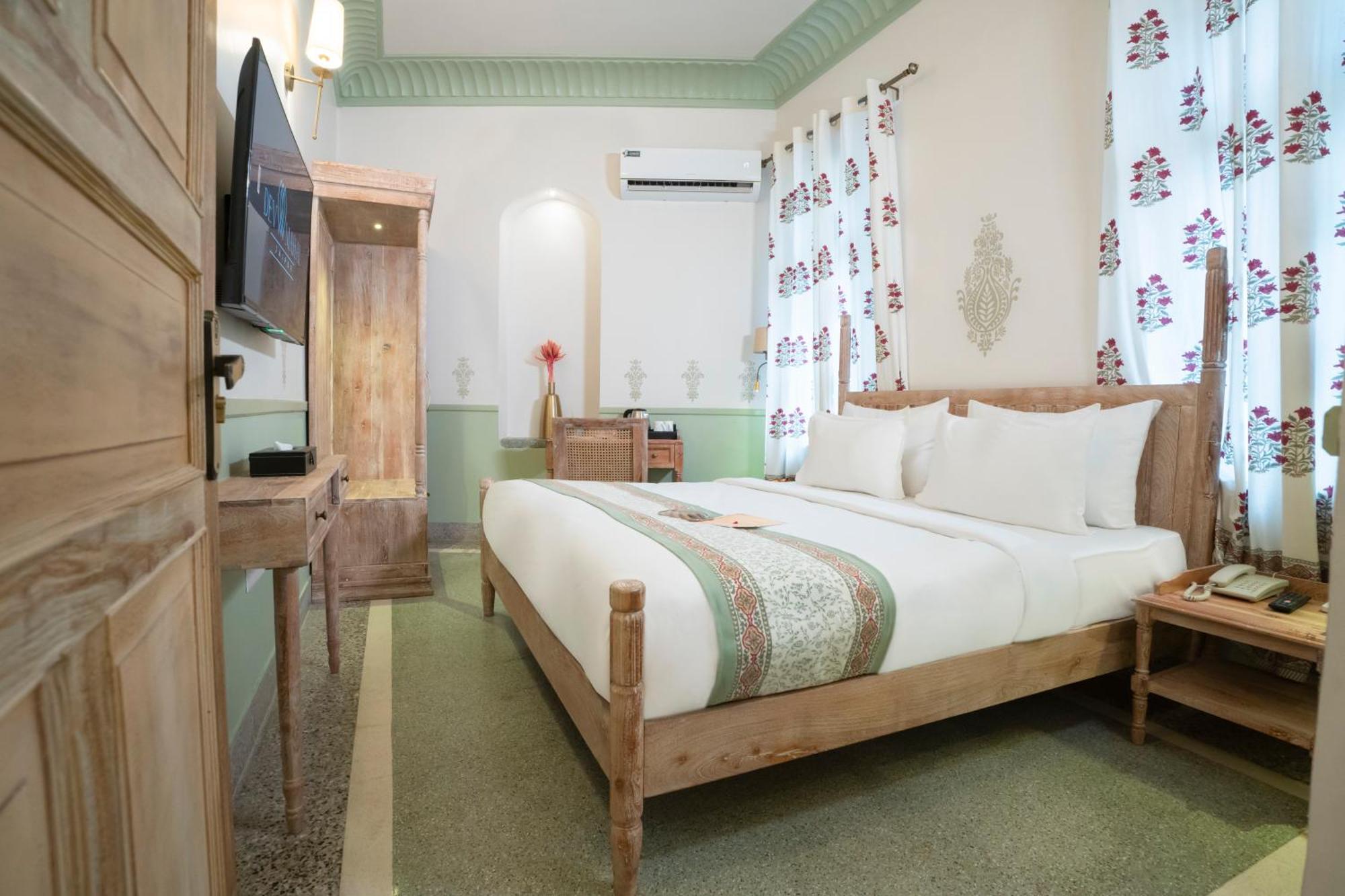 Dev Mahal - A Boutique Heritage Hotel Jaipur Buitenkant foto