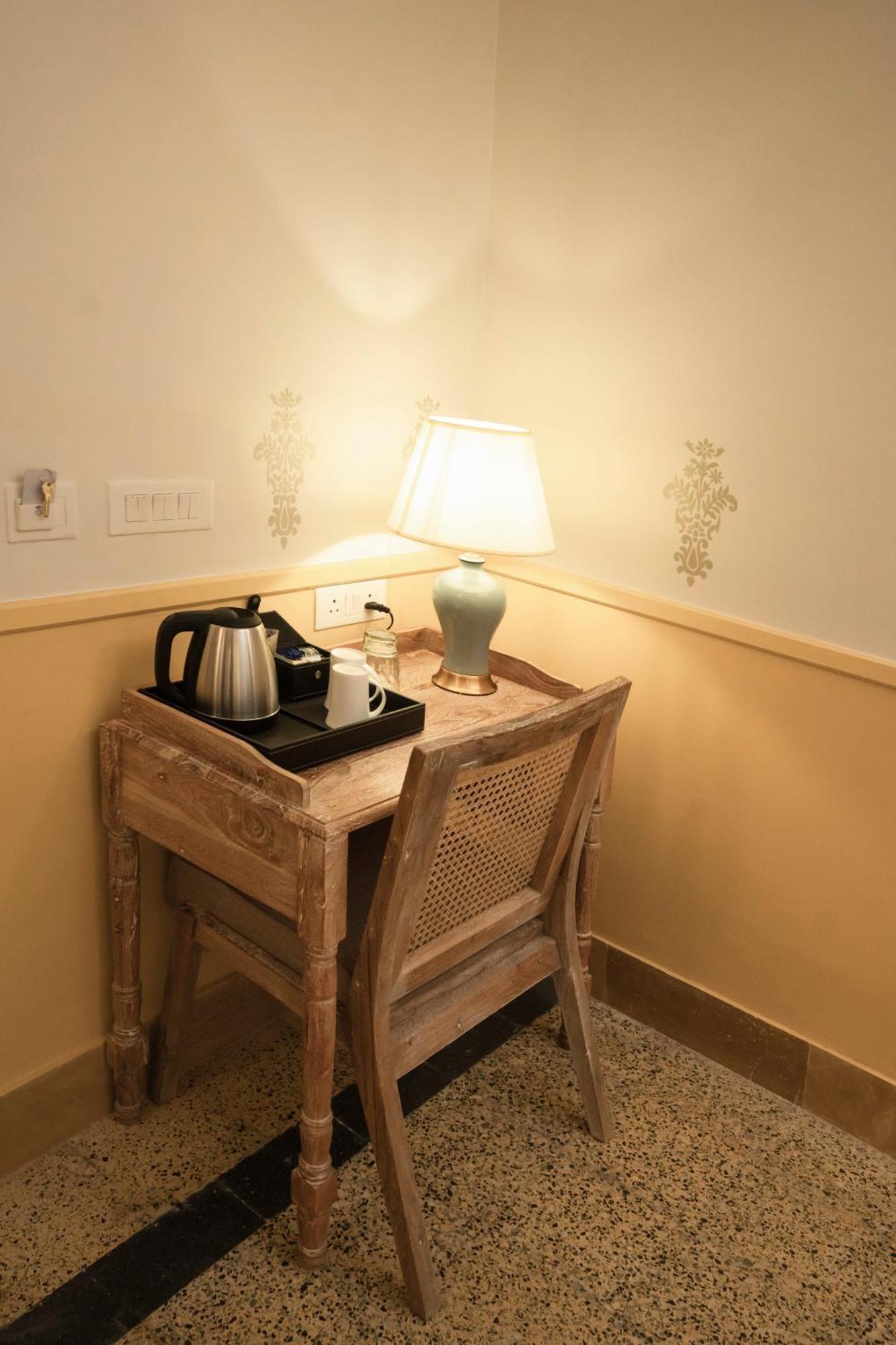 Dev Mahal - A Boutique Heritage Hotel Jaipur Buitenkant foto