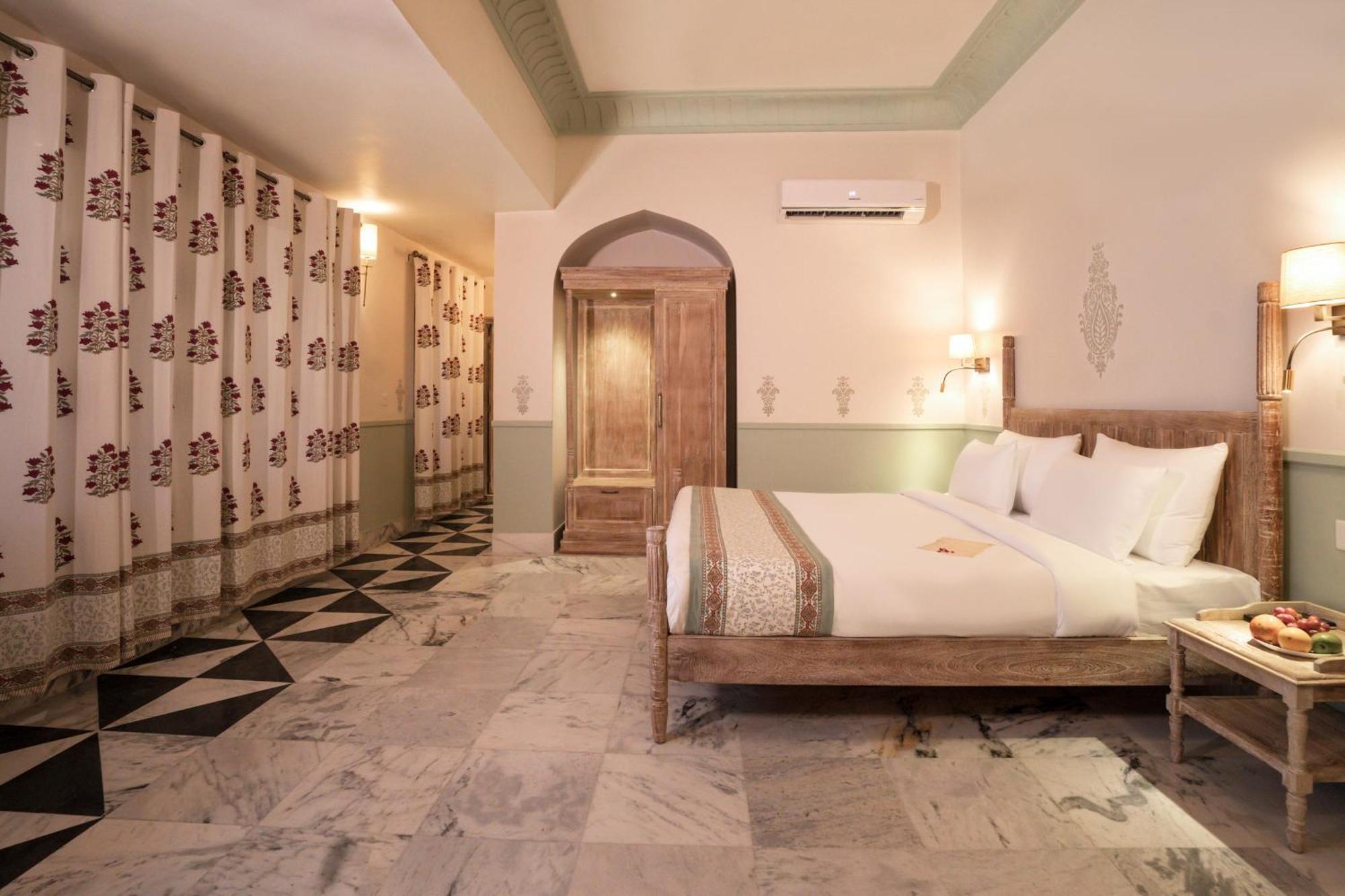 Dev Mahal - A Boutique Heritage Hotel Jaipur Buitenkant foto