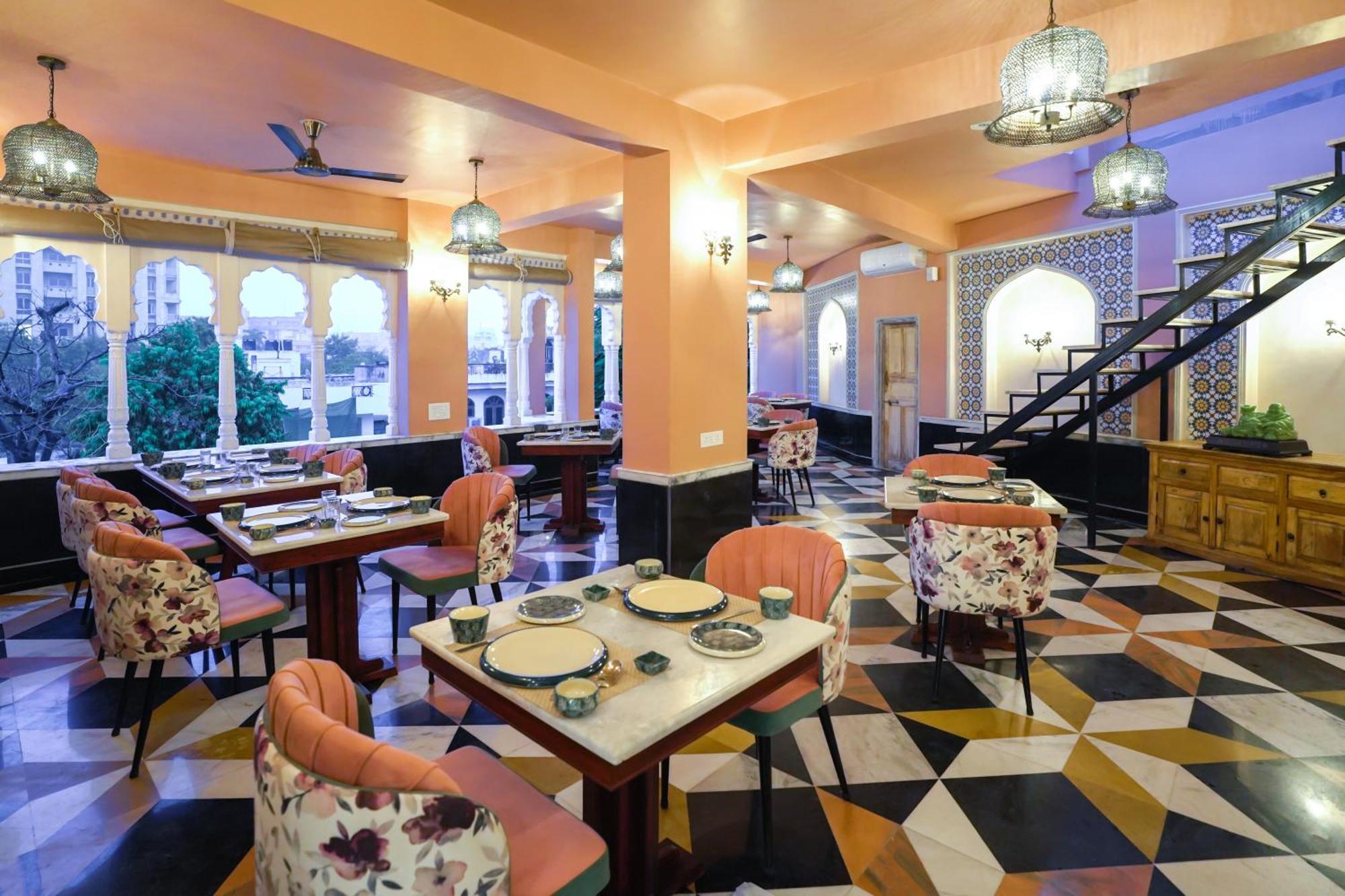 Dev Mahal - A Boutique Heritage Hotel Jaipur Buitenkant foto