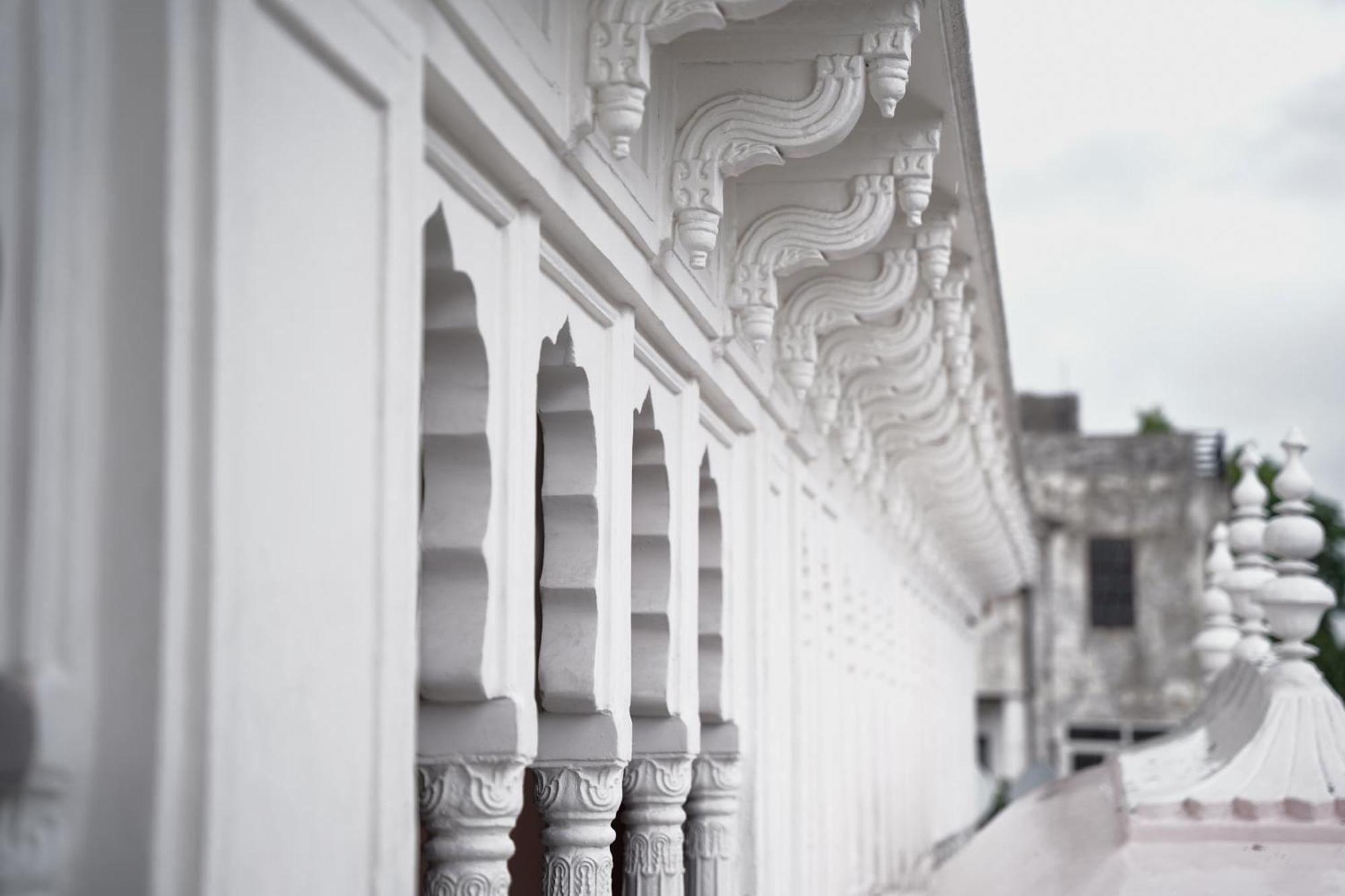 Dev Mahal - A Boutique Heritage Hotel Jaipur Buitenkant foto